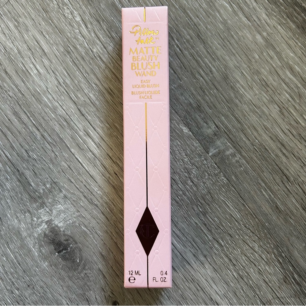 Charlotte Tilbury Matte Beauty Blush Wand - Pillow Top Peach Pop New!